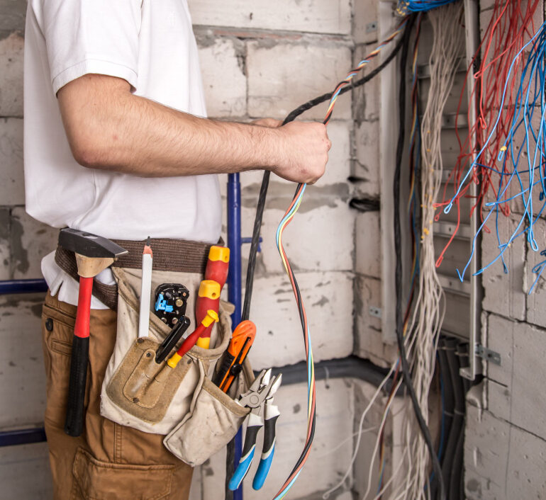 Software management solutions app for optimizing workflows